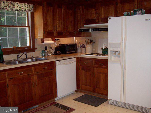 447 Sproul Road Kirkwood, PA 17536 - Photo 7 of 28