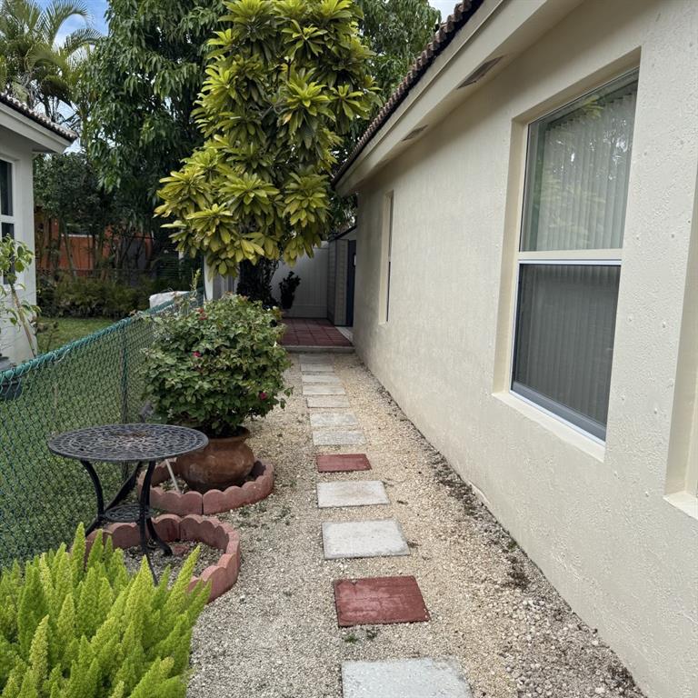 13487 Southwest 23rd Street Miramar, FL 33027 - Photo 24 of 29