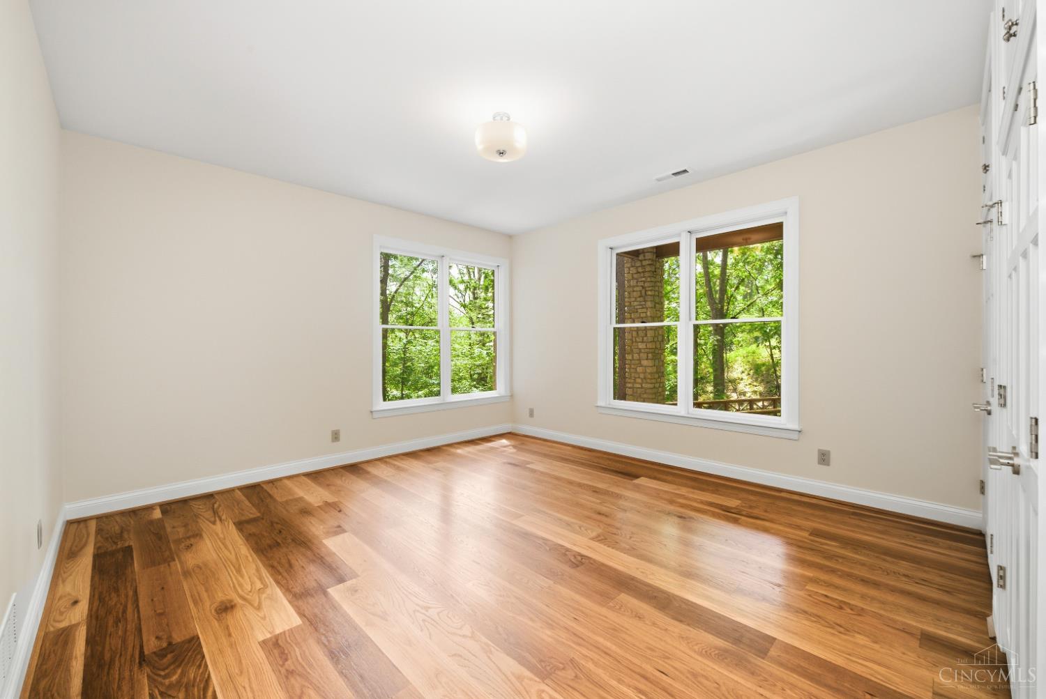 8690 Hopewell Road Cincinnati, OH 45242 - Photo 32 of 51