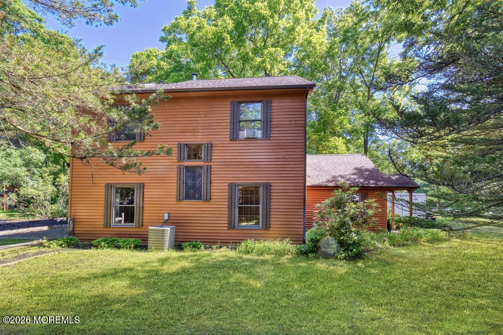 322 Kent Road Howell, NJ 07731 - Photo 14 of 53 Left side