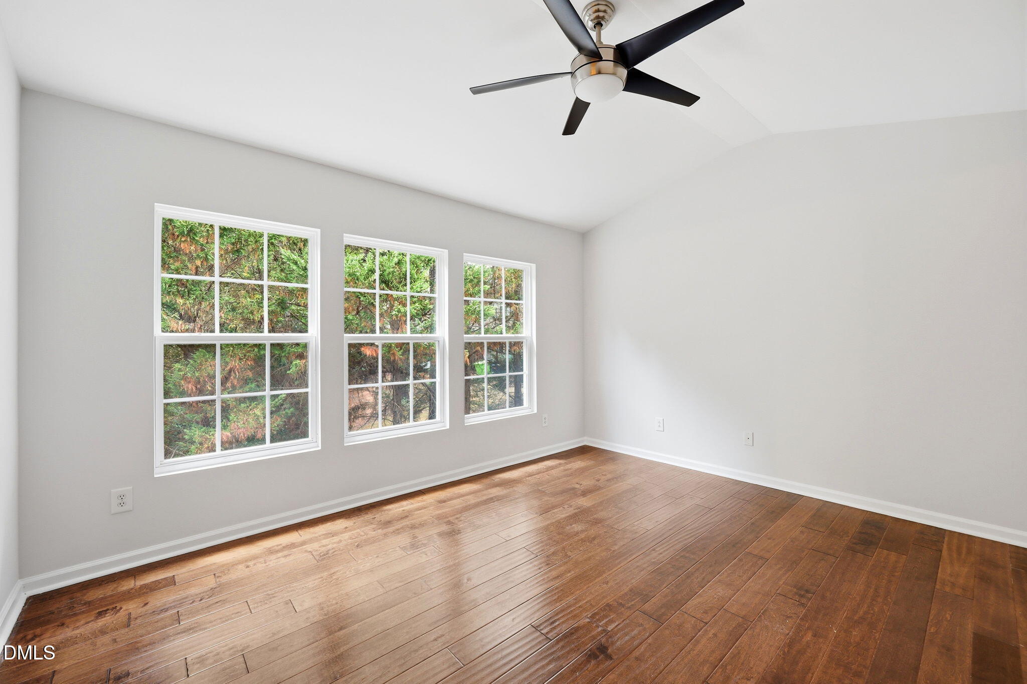 8211 Clasara Circle Raleigh, NC 27613 - Photo 17 of 36