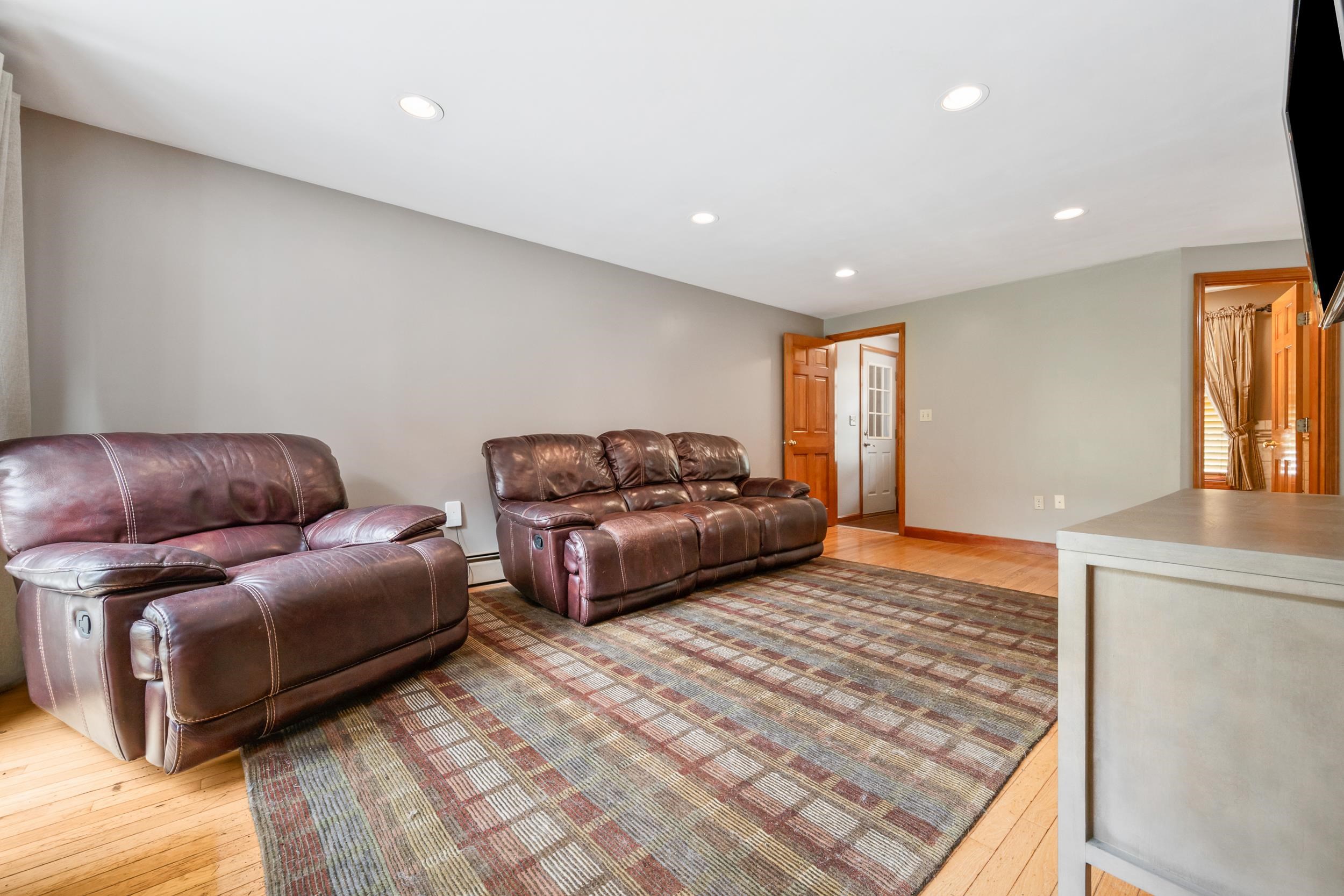 319 Grandview Road Conway, NH 03818 - Photo 12 of 57