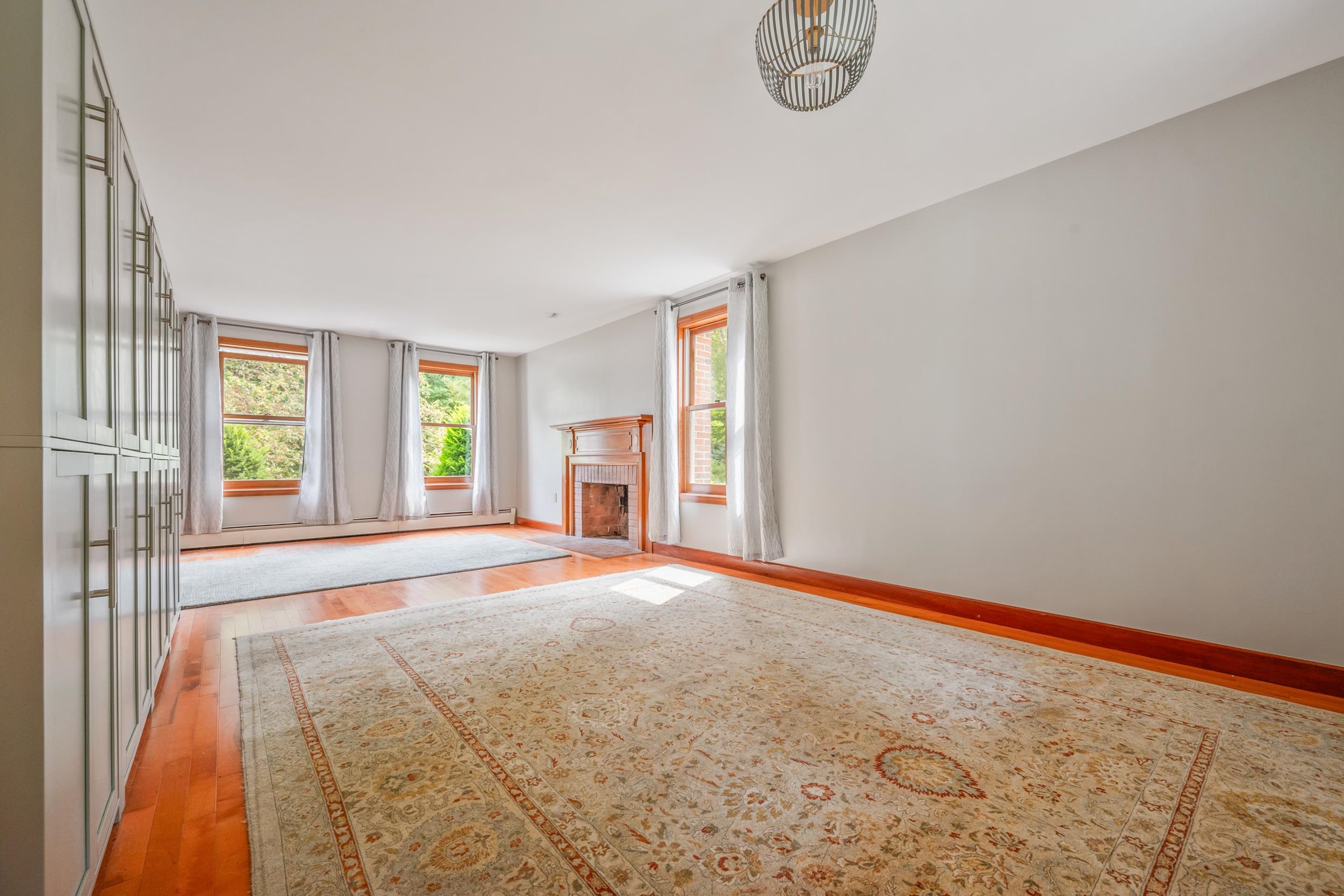 319 Grandview Road Conway, NH 03818 - Photo 5 of 57