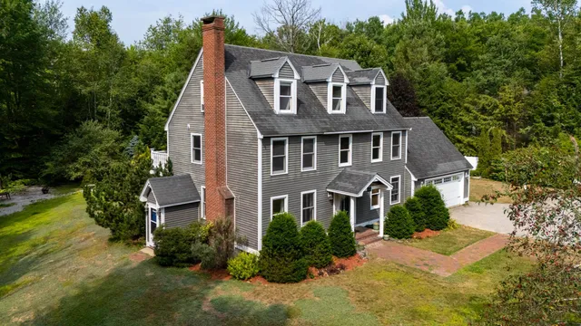 $649,900 | 319 Grandview Road, Conway, NH 03818
