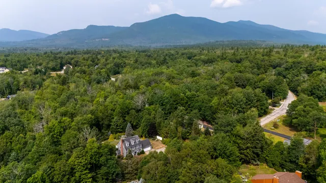 $649,900 | 319 Grandview Road, Conway, NH 03818