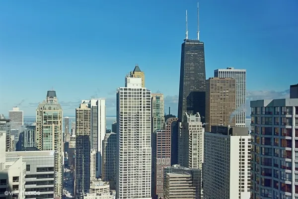 $3,700 | 401 North Wabash Avenue, Unit 38E, Chicago, IL 60611