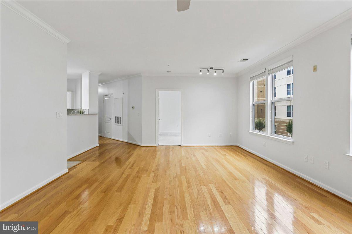 12000 Market Street, Unit 248 Reston, VA 20190 - Photo 19 of 63