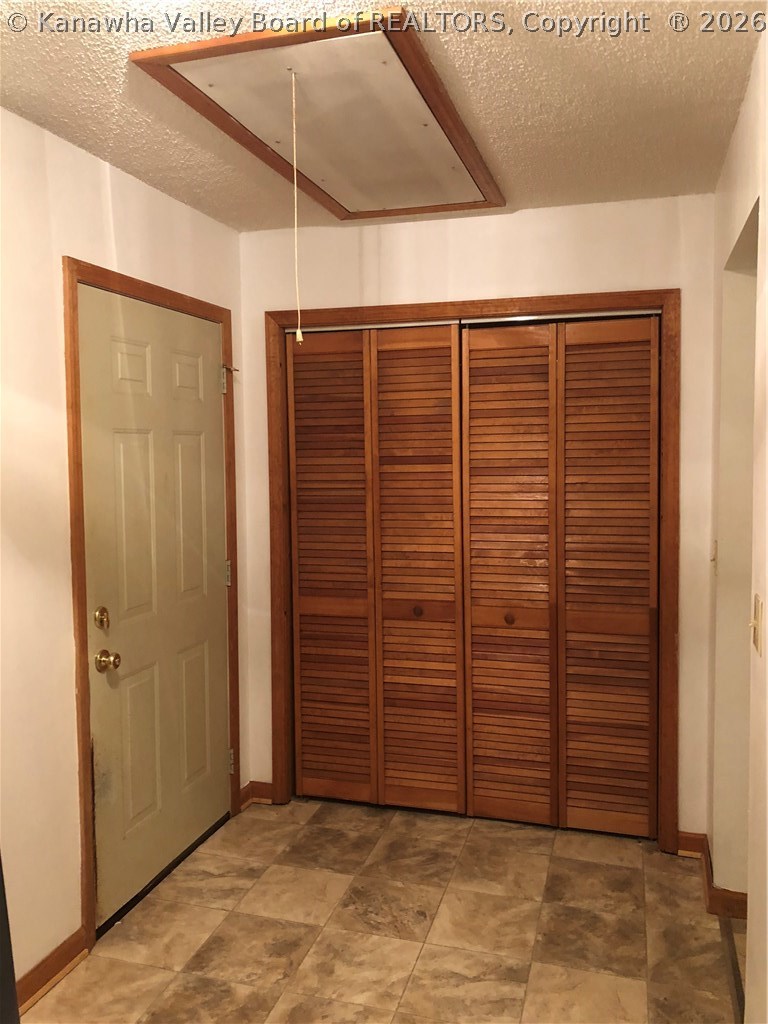 80 Bruce Road Kenna, WV 25248 - Photo 12 of 29 Mud Room