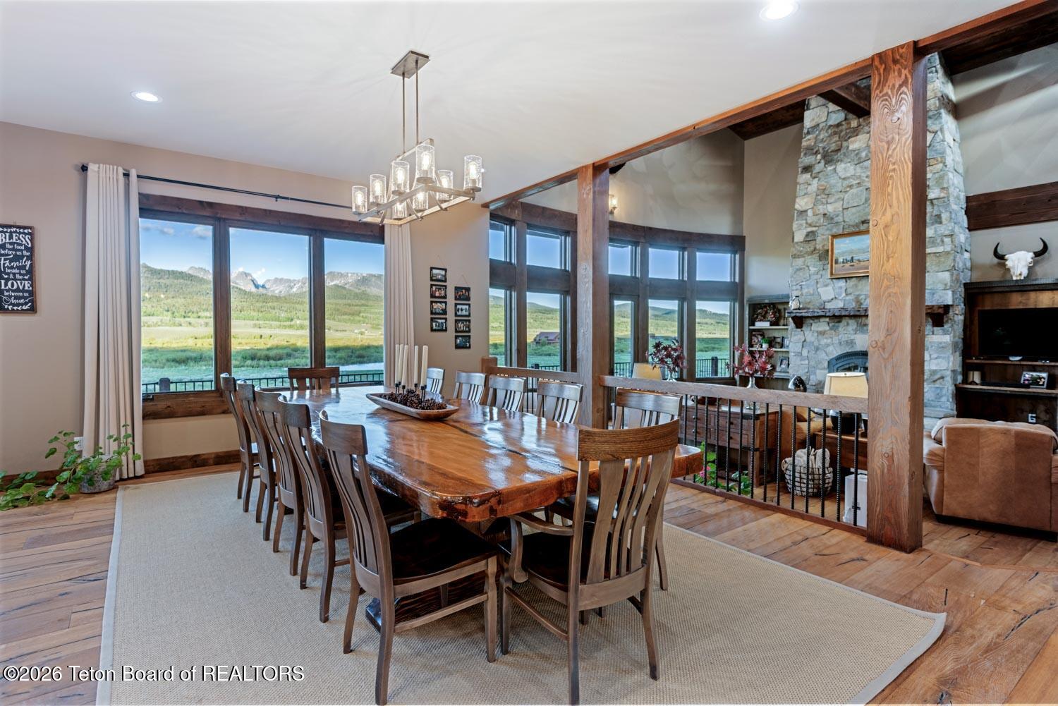 29 White Point Road Cora, WY 82925 - Photo 33 of 102 Dining area and great room