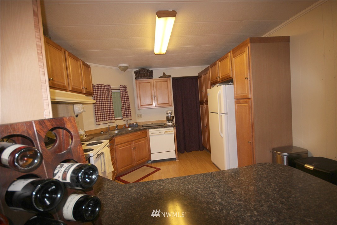 18820 Mountain View Road Northeast Duvall, WA 98019 - Photo 7 of 15 Gallery Image 7