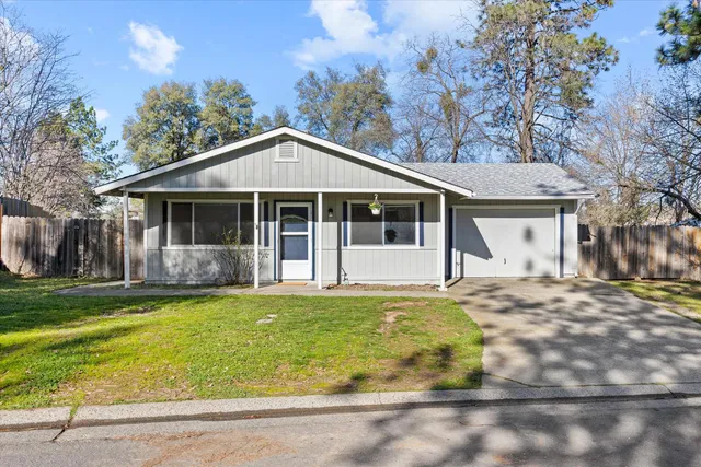 $385,000 | 464 Cappella Drive, Diamond Springs, CA 95619