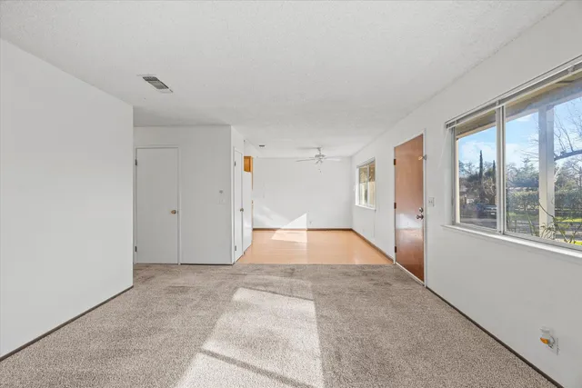 $385,000 | 464 Cappella Drive, Diamond Springs, CA 95619