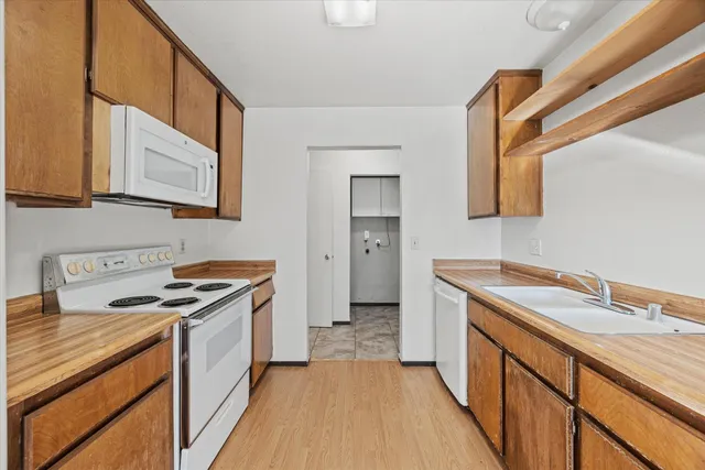 $385,000 | 464 Cappella Drive, Diamond Springs, CA 95619