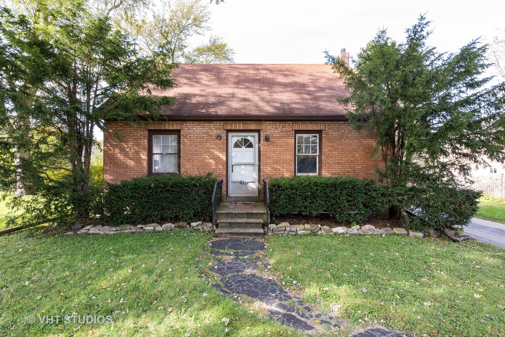 948 South Plum Grove Road Palatine, IL 60067 - Photo 3 of 10
