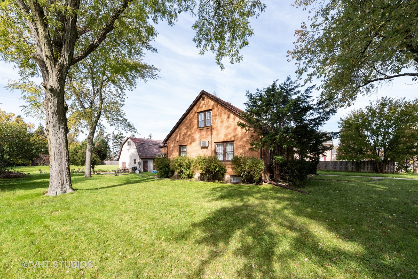 948 South Plum Grove Road Palatine, IL 60067 - Photo 5 of 10