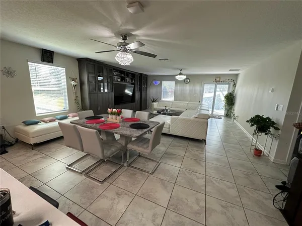 $2,999 | 4511 Bluff Oak Loop, Kissimmee, FL 34746