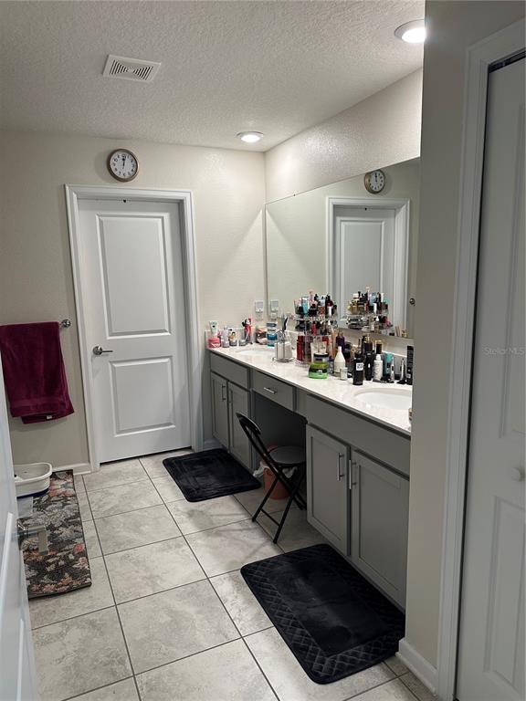 4511 Bluff Oak Loop Kissimmee, FL 34746 - Photo 16 of 25