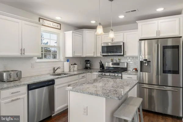 $399,000 | 606 Central Avenue, Glendora, NJ 08029