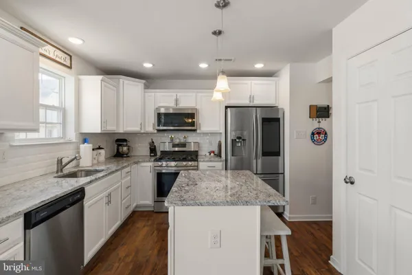 $399,000 | 606 Central Avenue, Glendora, NJ 08029