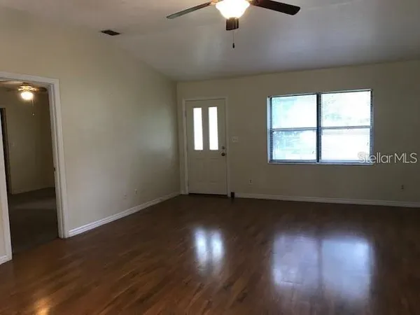 $1,575 | 3026 Northeast 39th Place, Ocala, FL 34479