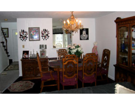 2 Country Village Way, Unit 2 Millis, MA 02054 - Photo 6 of 17