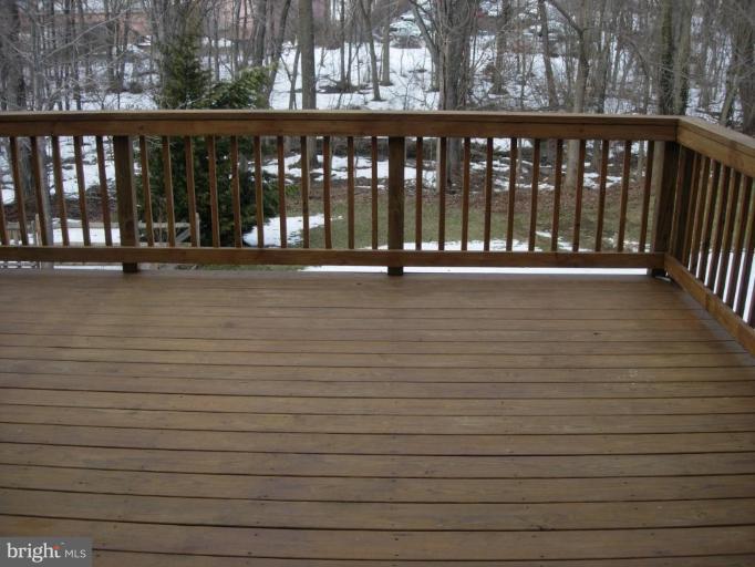 6 Winehurst Road Catonsville, MD 21228 - Photo 17 of 17 Deck