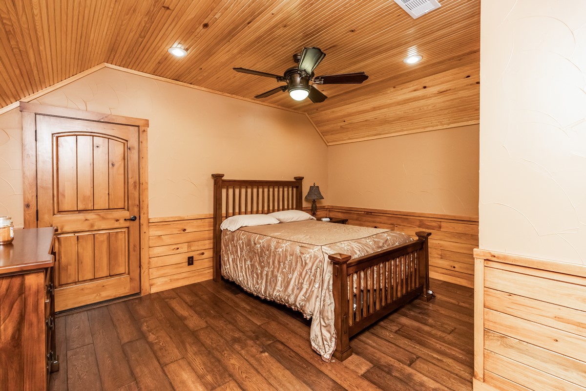 1955 Wingate Boulevard Brookeland, TX 75931 - Photo 23 of 28
