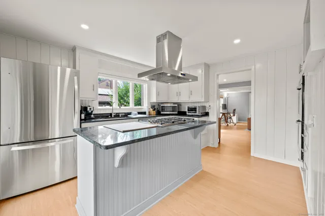 $650,000 | 45 Hill Top Road, Morris, CT 06763