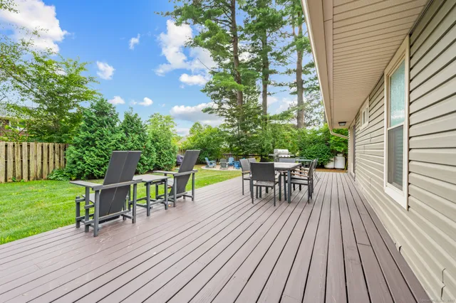 $650,000 | 45 Hill Top Road, Morris, CT 06763