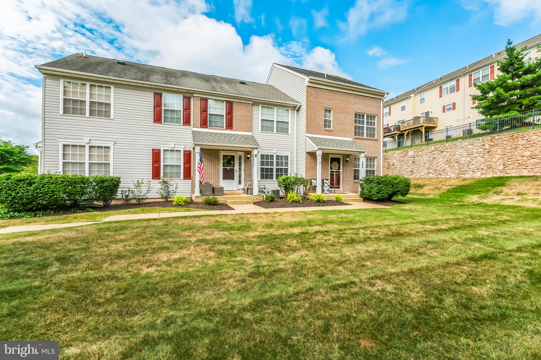 5477 Rinker Circle Doylestown, PA 18902 - Photo 3 of 30 Gallery Image 3