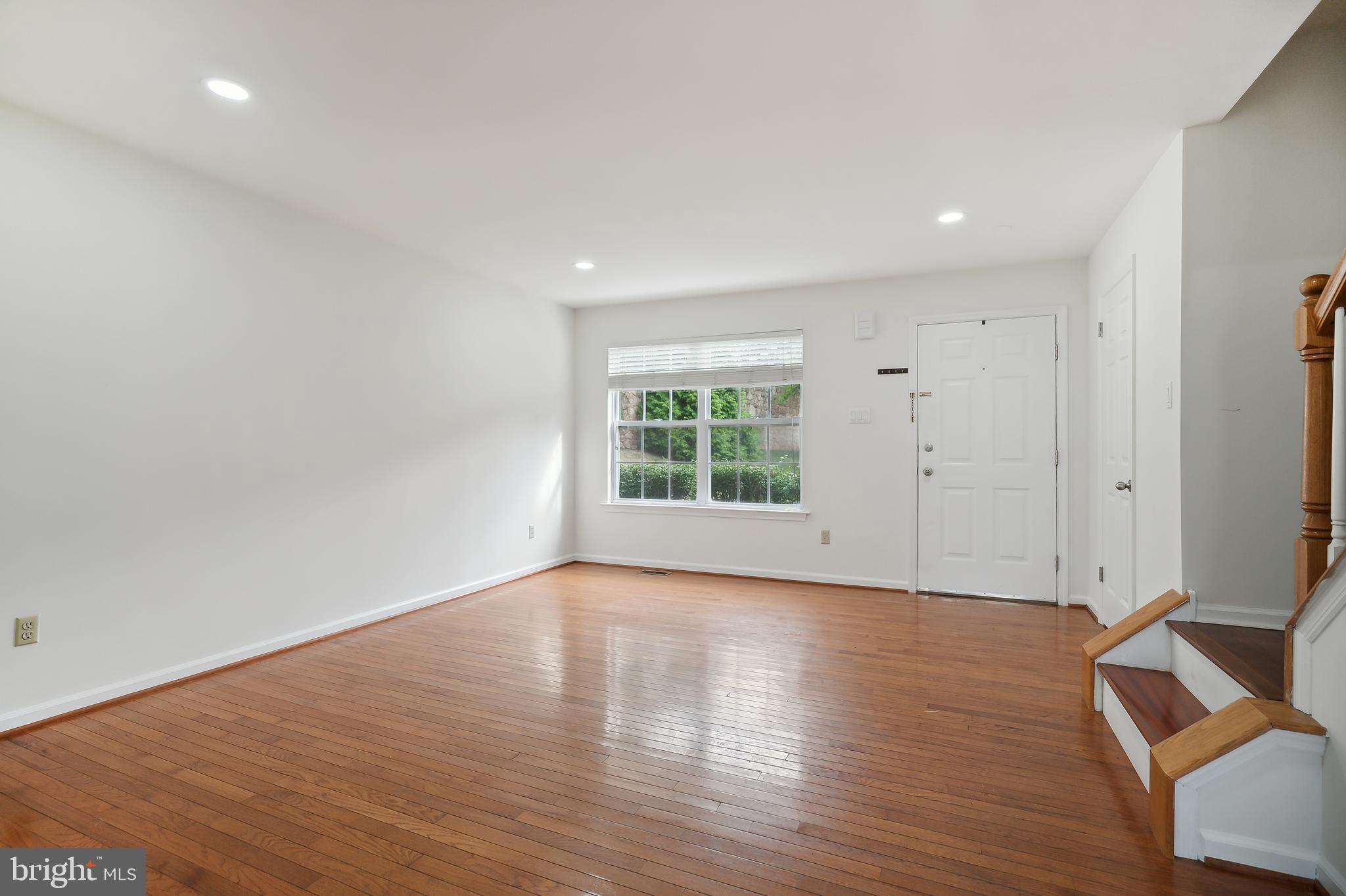 5477 Rinker Circle Doylestown, PA 18902 - Photo 8 of 30 Gallery Image 8