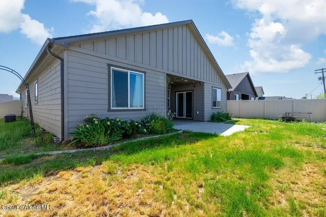 $450,000 | 13241 North Loveland Way, Hayden, ID 83835