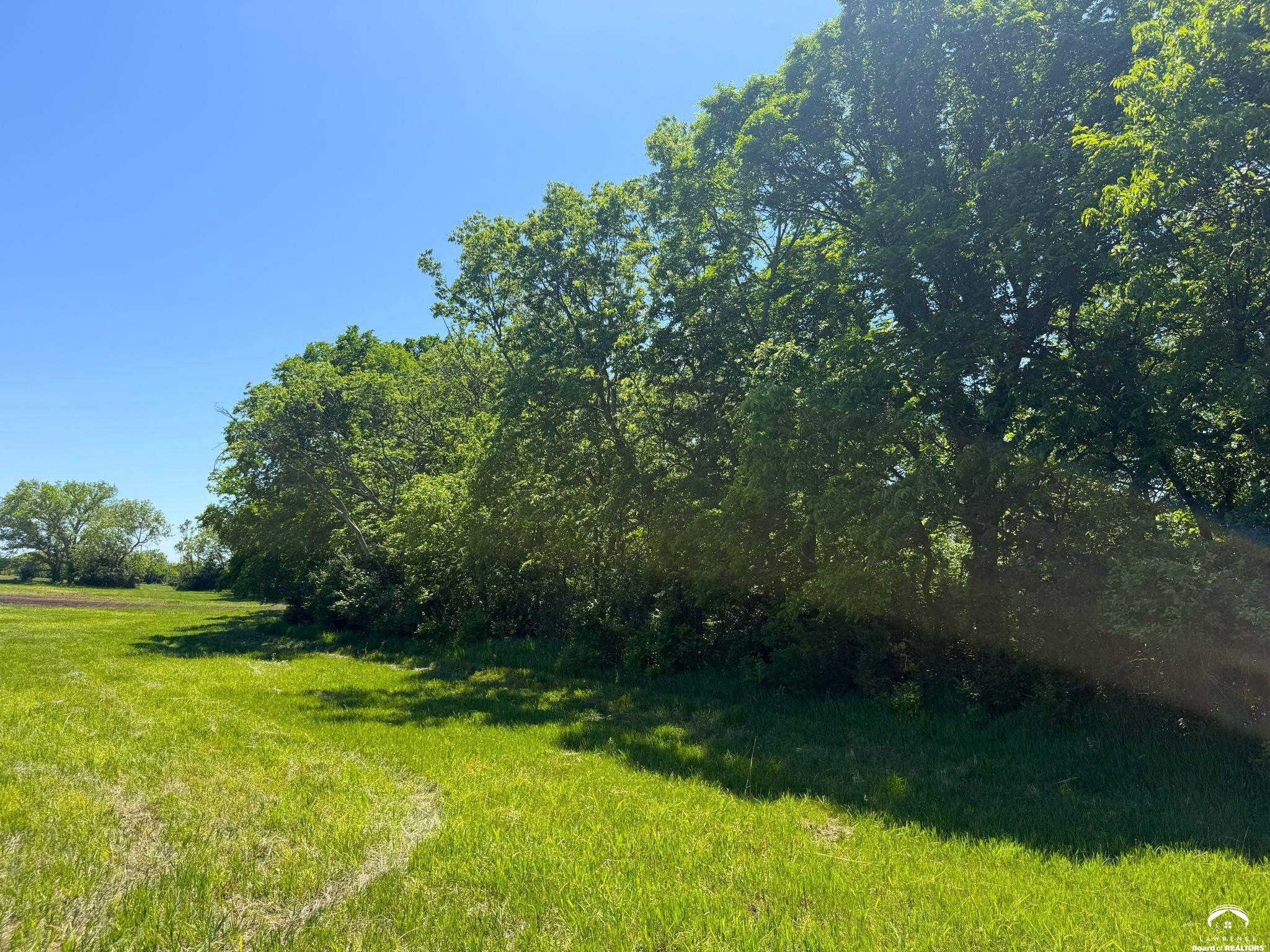 900 Southeast Stanley Road Tecumseh, KS 66542 - Photo 3 of 18