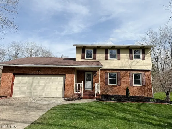 $419,000 | 455 Barrenwood Drive, Wadsworth, OH 44281