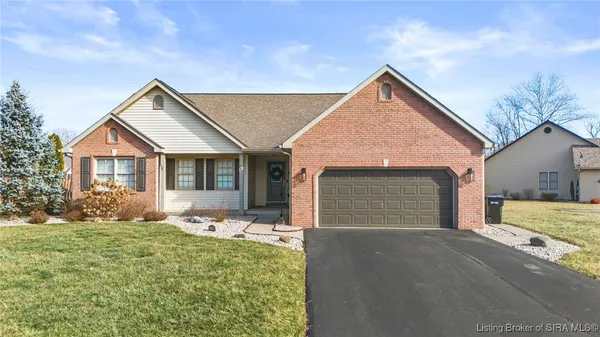 $337,000 | 2526 Poplar Ridge Lane, Madison, IN 47250