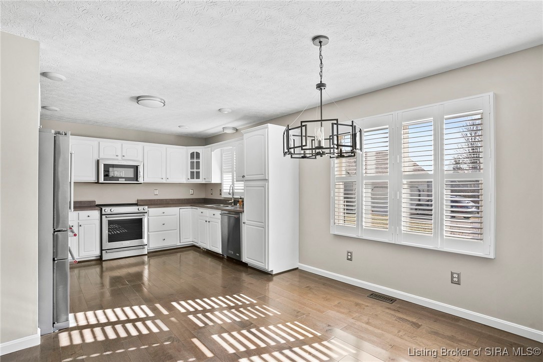 2526 Poplar Ridge Lane Madison, IN 47250 - Photo 14 of 46