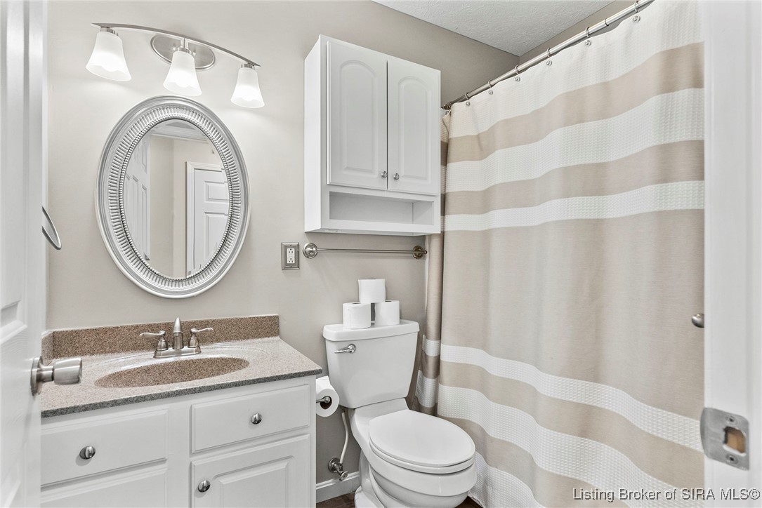 2526 Poplar Ridge Lane Madison, IN 47250 - Photo 21 of 46