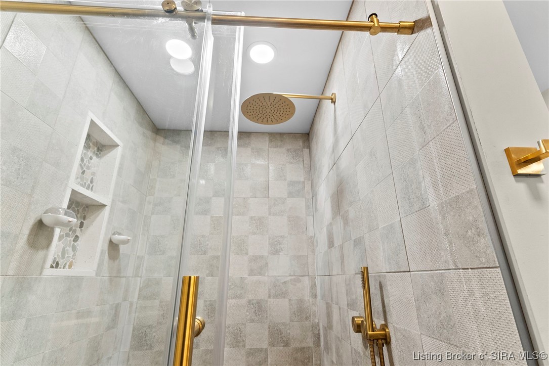 2526 Poplar Ridge Lane Madison, IN 47250 - Photo 37 of 46