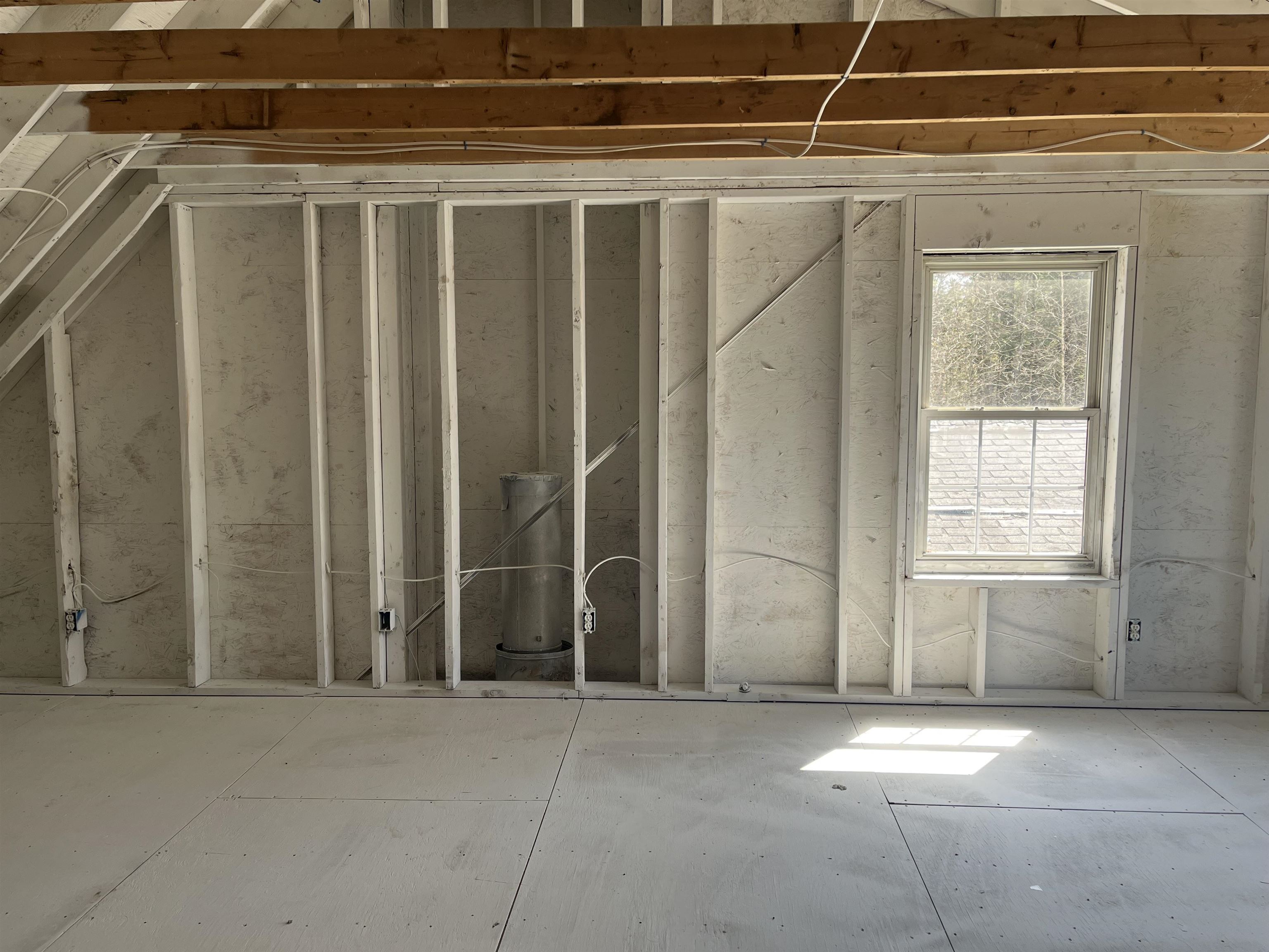 278 Stage Road Nottingham, NH 03290 - Photo 23 of 24