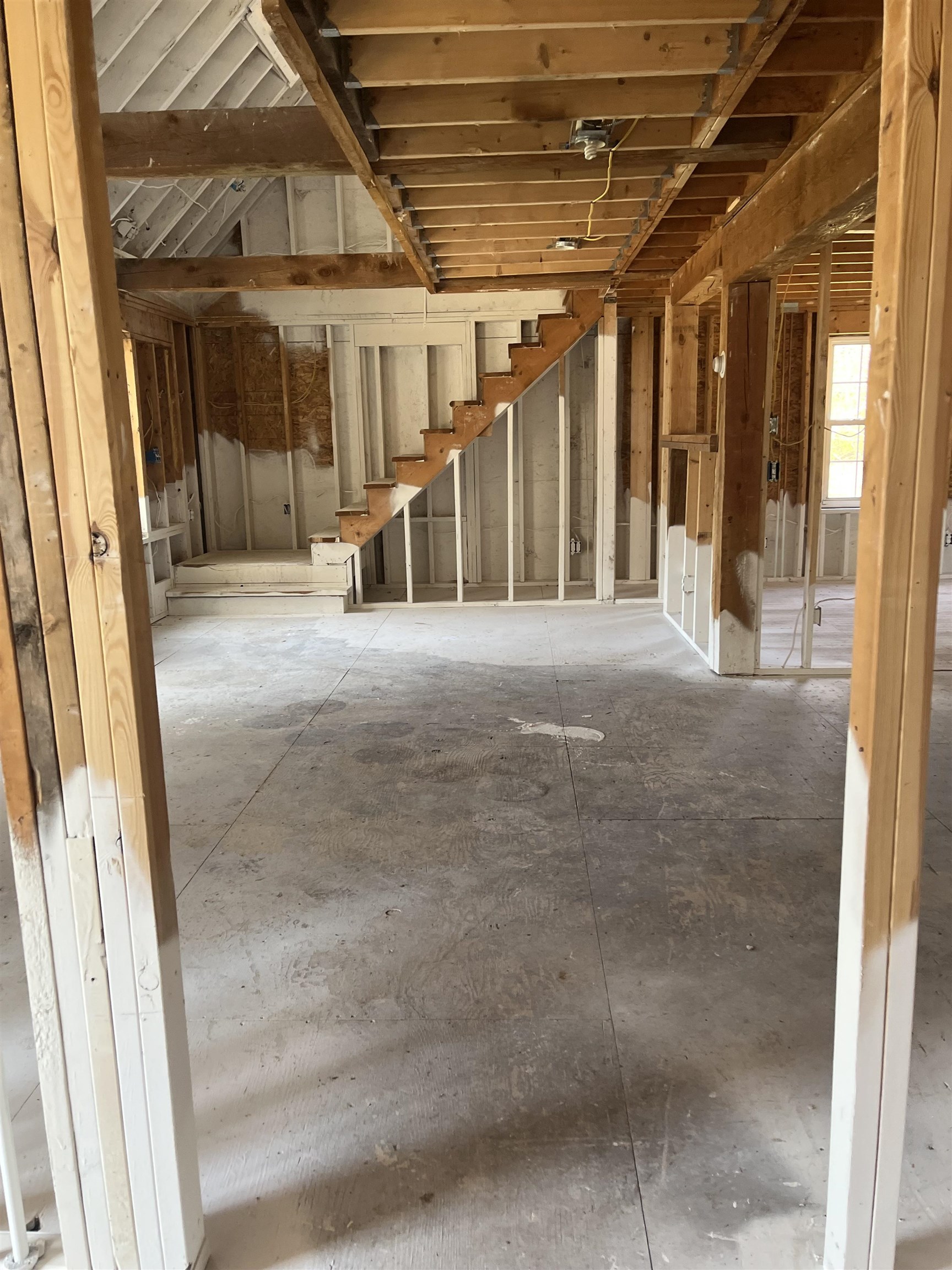 278 Stage Road Nottingham, NH 03290 - Photo 10 of 24