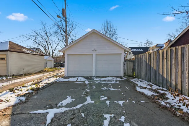 $271,500 | 1029 North Drexel Avenue, Indianapolis, IN 46201