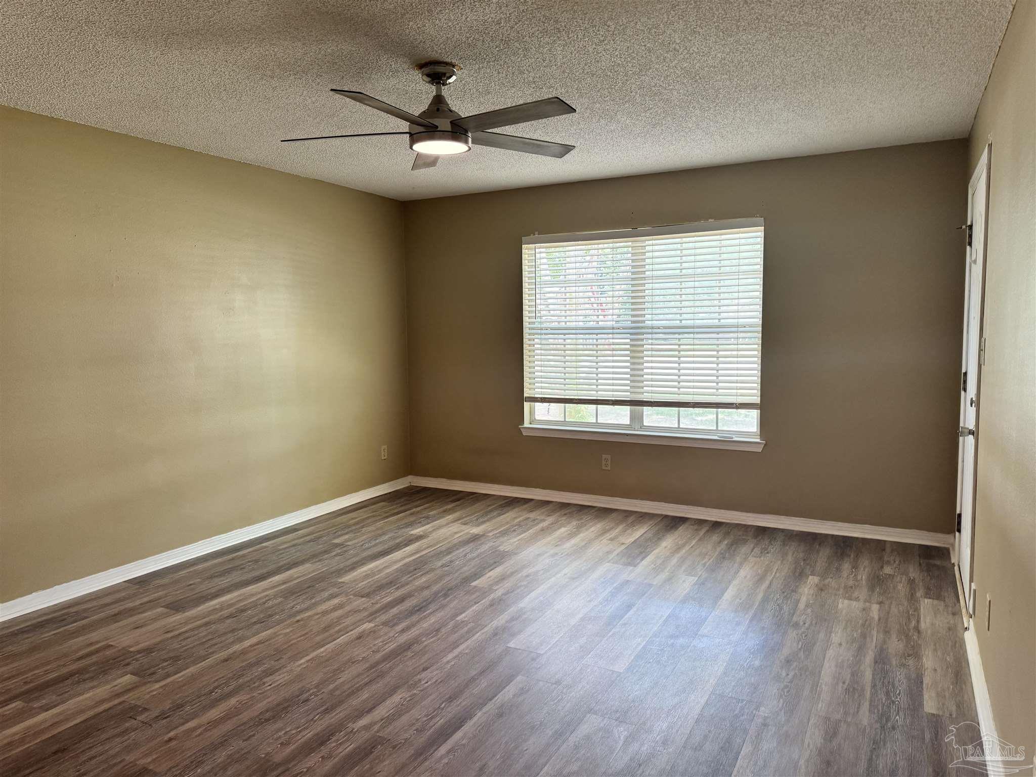 4651 West Bushnell Road Milton, FL 32583 - Photo 2 of 18