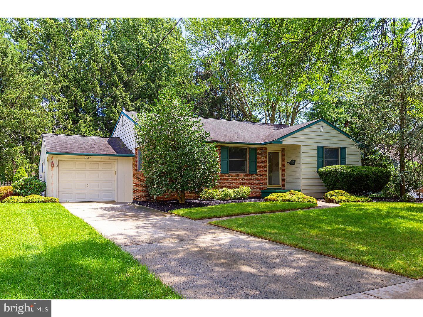 431 Covered Bridge Road Cherry Hill, NJ 08034 - Photo 1 of 15 Exterior Front