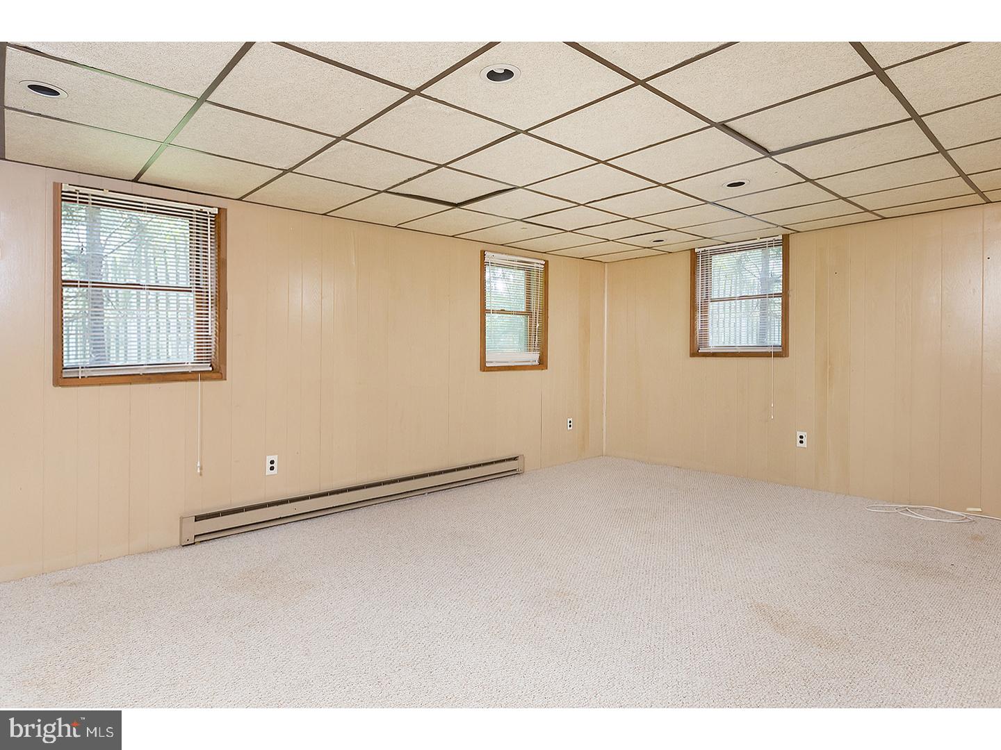 431 Covered Bridge Road Cherry Hill, NJ 08034 - Photo 12 of 15 Family Room
