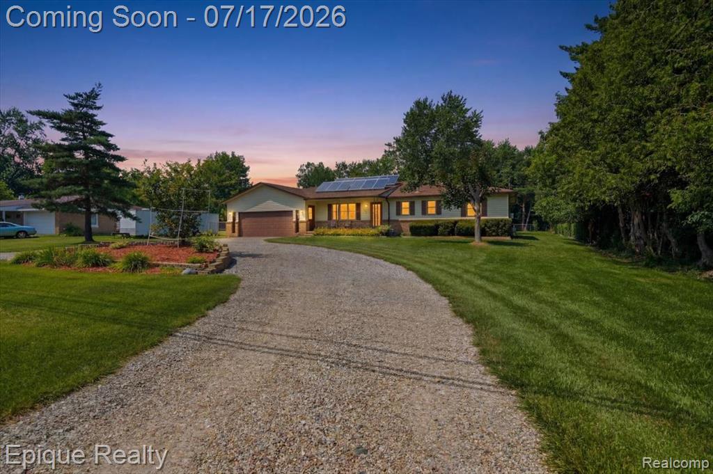 555 East Square Lake Road Troy, MI 48085 - Photo 1 of 48
