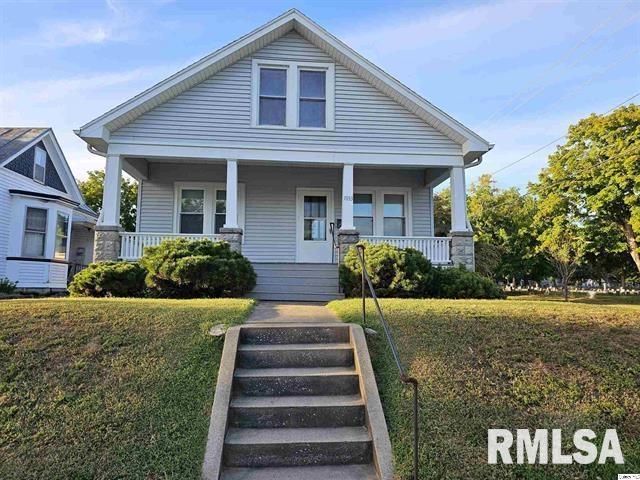 1933 State Street Quincy, IL 62301 - Photo 1 of 5 Gallery Image 1