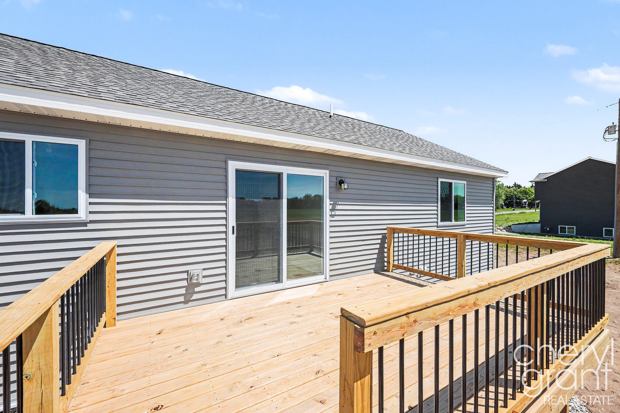 5625 Whites Bridge Road Belding, MI 48809 - Photo 37 of 43 Deck