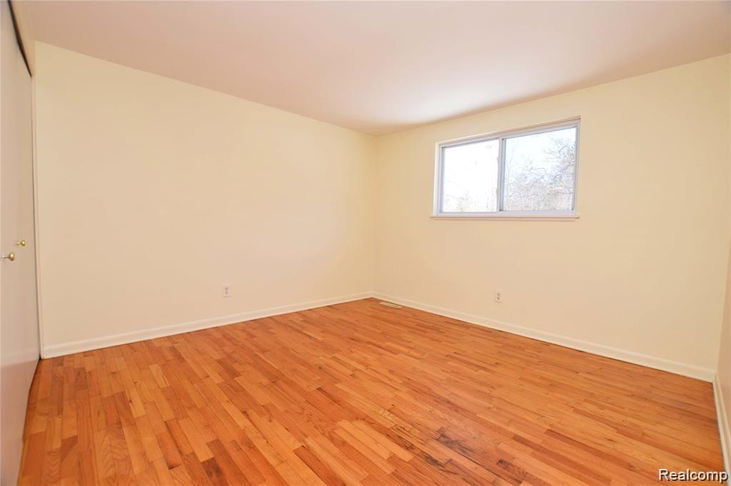 5217 Branch Road Flint, MI 48506 - Photo 6 of 13
