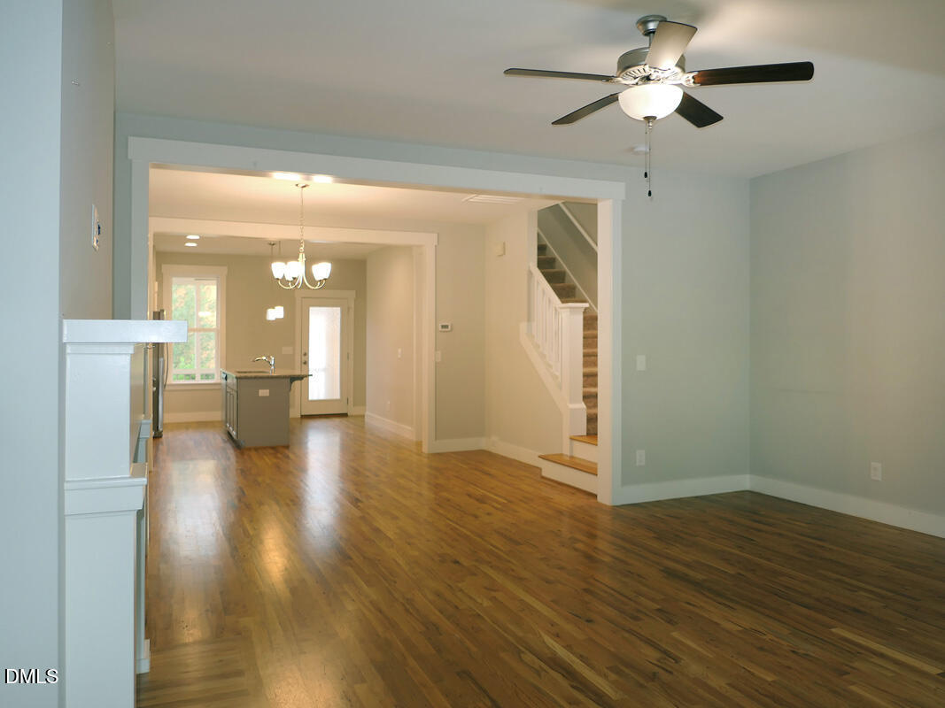 35 Hawk Point Road Chapel Hill, NC 27516 - Photo 6 of 37 LR 3 dine kitch