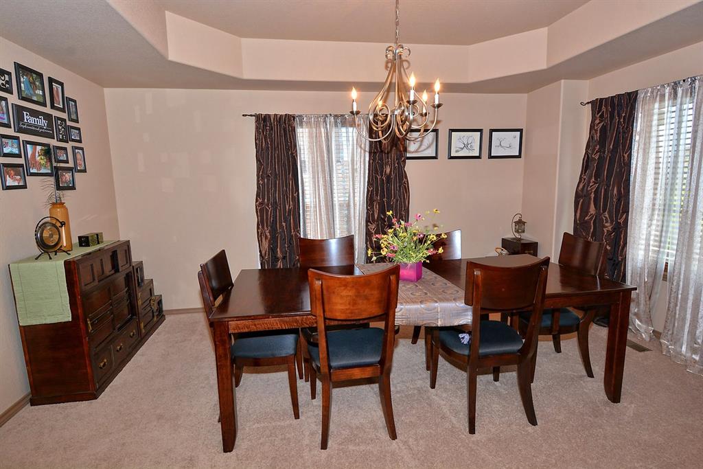 2344 Cinnabar Road Colorado Springs, CO 80921 - Photo 3 of 32
